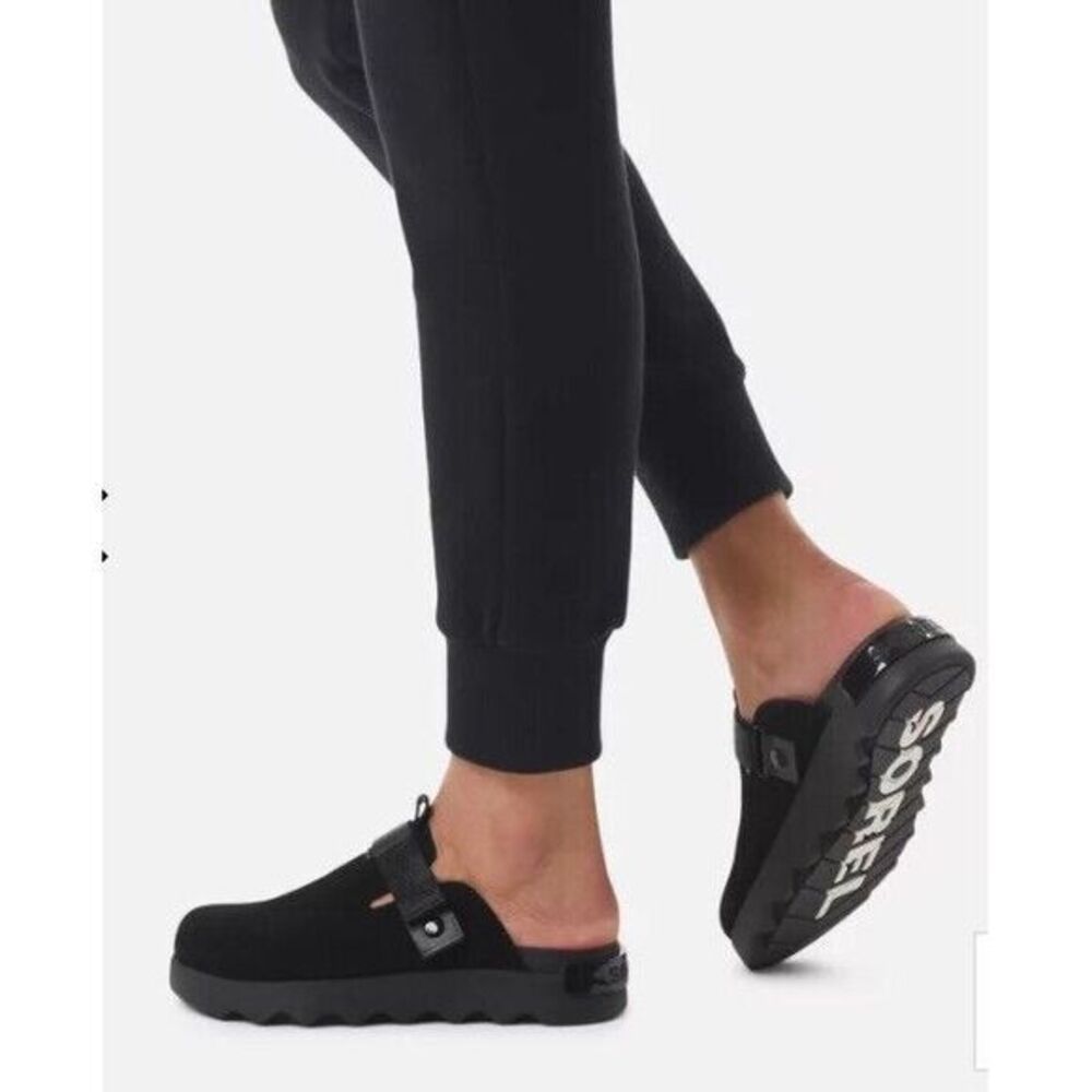 Clogs SOREL‎ Vibe Clog Women's Black Suede Size 12 Adjustable Strap Lug Sole